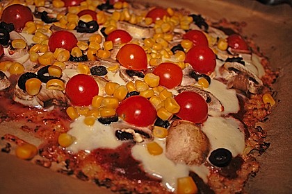 Low Carb Pizzaboden aus Blumenkohl 20