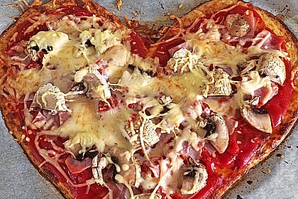 Low Carb Pizzaboden aus Blumenkohl 5