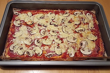 Low Carb Pizzaboden aus Blumenkohl 44