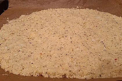 Low Carb Pizzaboden aus Blumenkohl 63