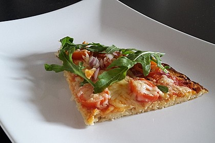 Low Carb Pizzaboden aus Blumenkohl 10
