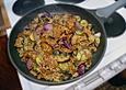 Thai H&auml;hnchenbrust mit gebratenem Curryreis und Gem&uuml;se
