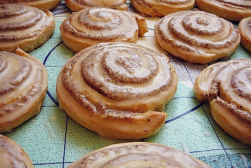 Saftige Hefe-Nuss-Schnecken (Rezept mit Bild) von ZwergTomate | Chefkoch.de