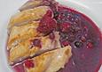 Entenbrust mit Beerensauce