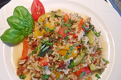 Reis-Hackfleischpfanne mit Paprika 5