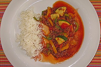 Reis-Hackfleischpfanne mit Paprika 9
