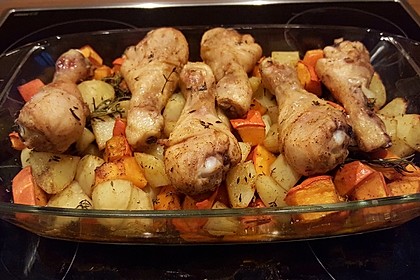 Kürbis, Kartoffeln und Hähnchenschenkel aus dem Backofen 54