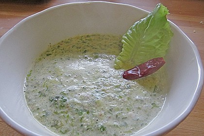 Salatsuppe