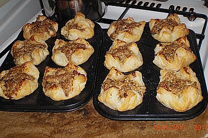 Bl&auml;tterteig-Hackfleisch-Feta Muffins