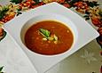 Feine K&uuml;rbissuppe mit H&auml;hnchenfleisch