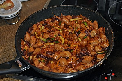 Wurst-Gem&uuml;se-Nudel-K&auml;se-Pfanne 3