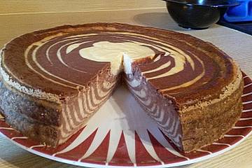 Zebra-Käsekuchen ohne Boden