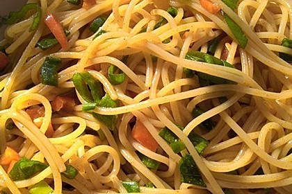 Spaghetti-Curry-Salat 8