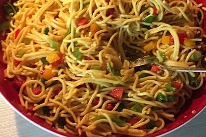 Spaghetti-Curry-Salat 11