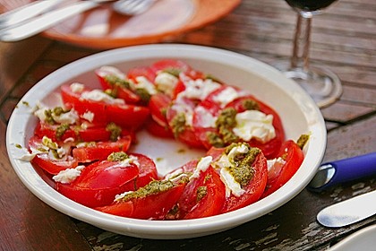 Tomaten-Pesto-Vorspeise