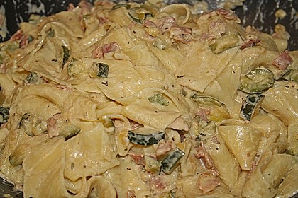 Die berühmten Zucchini-Frischkäse-Nudeln 20