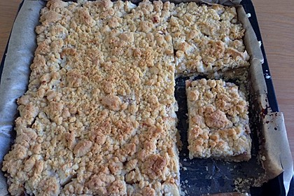 Apfelmus-Streusel-Blechkuchen 3