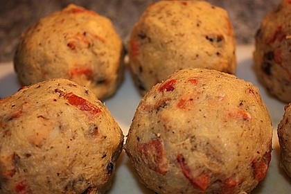 Schw&auml;lmer Kartoffelkl&ouml;&szlig;e, halb und halb