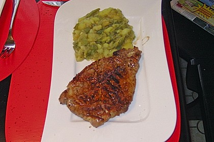 Plattes Gew&uuml;rz-Brathuhn 1