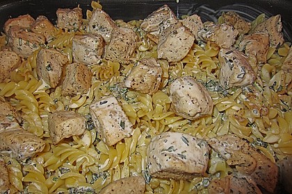 H&auml;hnchen-Nudelauflauf 3