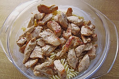 H&auml;hnchen-Nudelauflauf 4