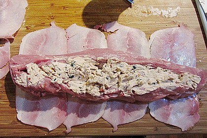 Schweinefilet im Ganzen ala Robert