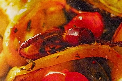 Mediterranes R&ouml;stgem&uuml;se und Kartoffelspalten