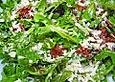 Rucolasalat mit getrockneten Tomaten
