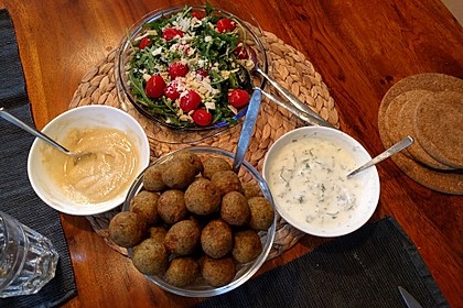Falafel mit Tahini-Sauce 5