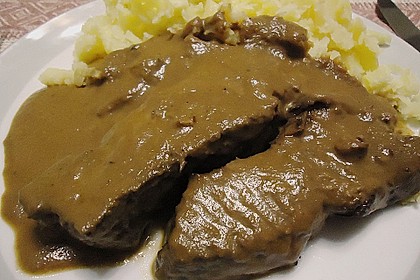 Rinderbraten in Rotweinso&szlig;e