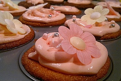 Marshmallow Cupcakes 6