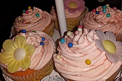 Marshmallow Cupcakes 12