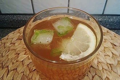Kr&auml;uter-Eistee