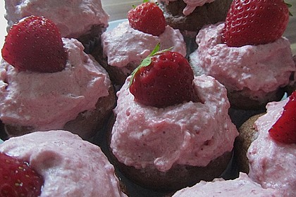 Erdbeer Cupcakes 12