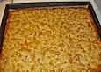 Hefekuchen mit Aprikosen und Streuseln