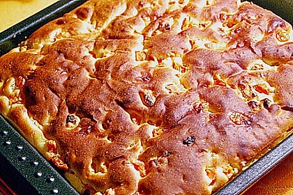 Albertos  M&ouml;hren-K&auml;se-Aprikosen Focaccia