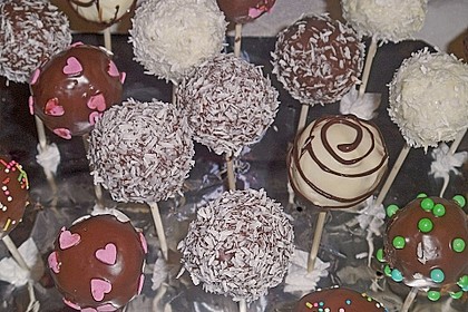 Coconut Cake Pops 15