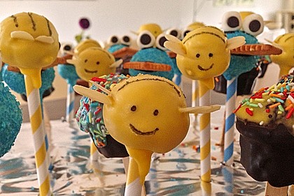 Coconut Cake Pops 14