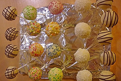 Coconut Cake Pops 18
