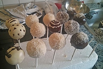 Coconut Cake Pops 12