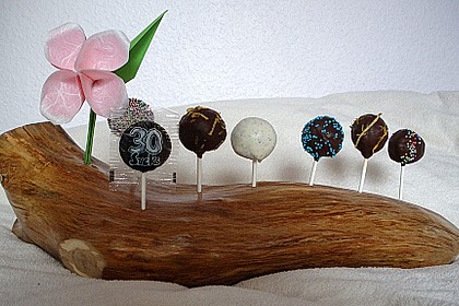 Lemon Cake Pops 22