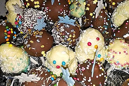 Lemon Cake Pops 37