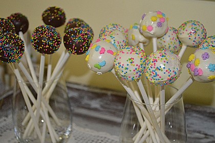 Lemon Cake Pops 9