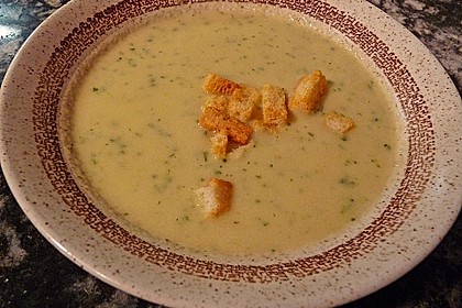 Staudensellerie-Cremesuppe 1