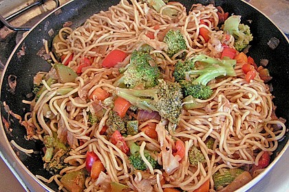 Chinesische Nudelpfanne 5