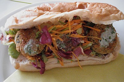 Schnelle Falafel in Pitabrot 29