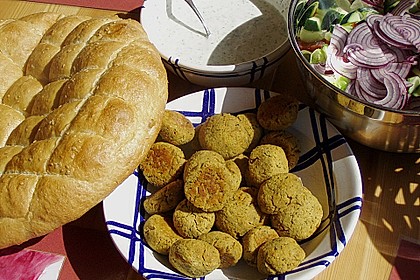 Schnelle Falafel in Pitabrot 13