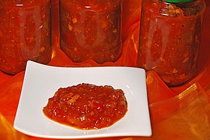 Pikantes Tomaten-Pfirsich-Chutney 1