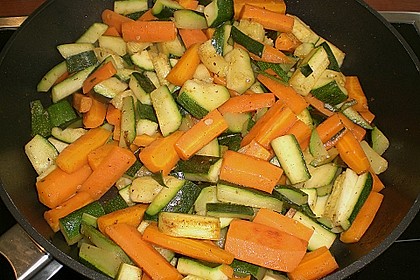 Zucchini-Möhren-Gemüse 23
