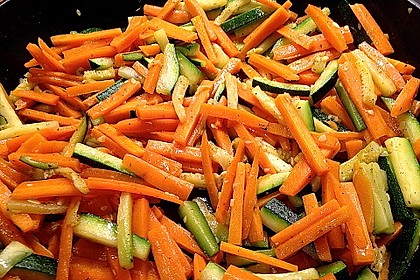 Zucchini-Möhren-Gemüse 5